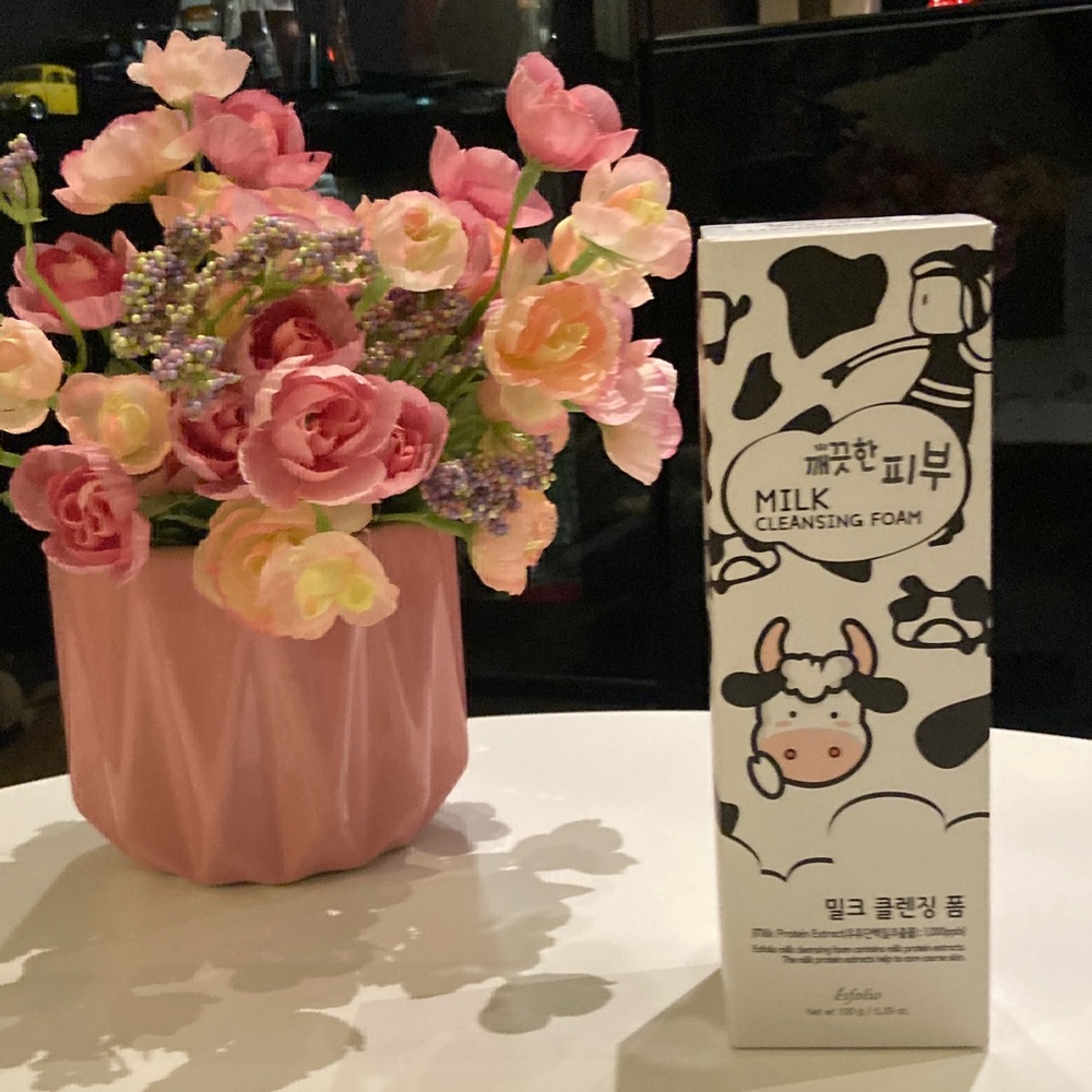 ESFOLIO MILK CLEANSING FOAM K-BEAUTY